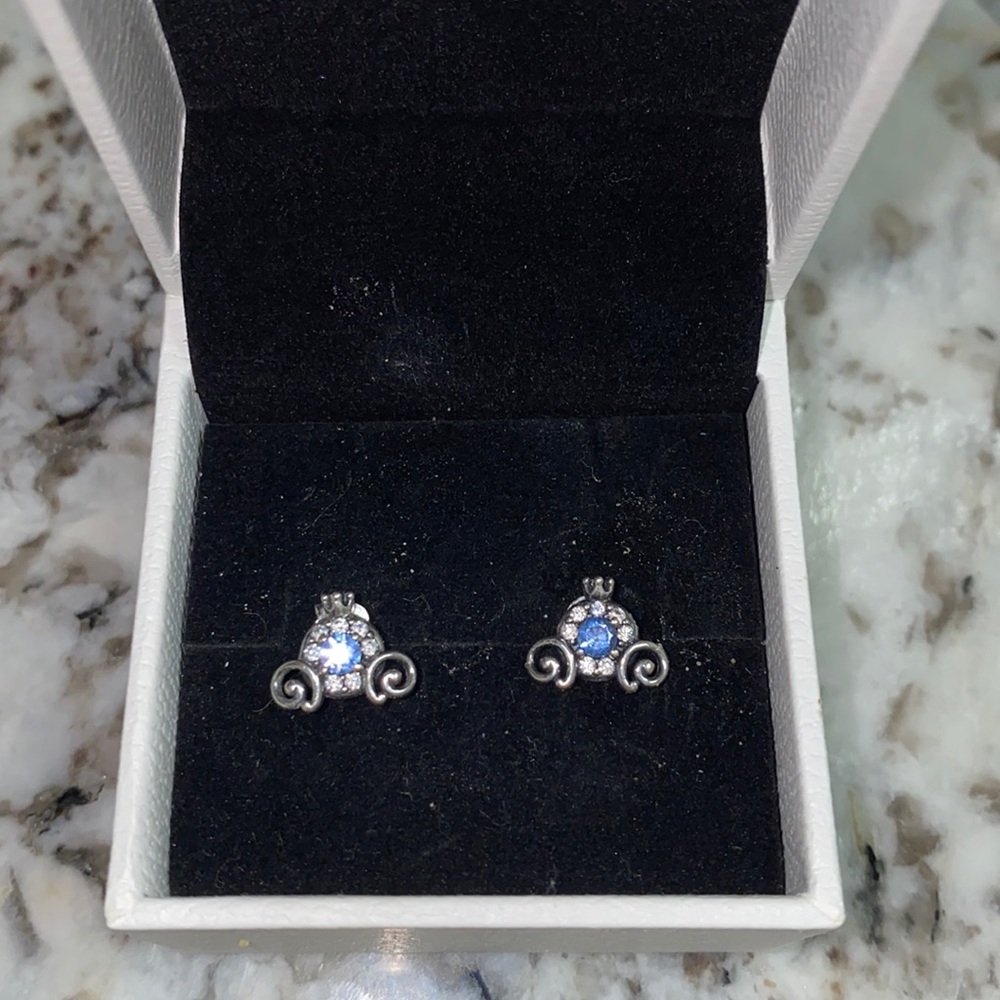 Pandora Disney Cinderella Pumpkin Coach Earrings